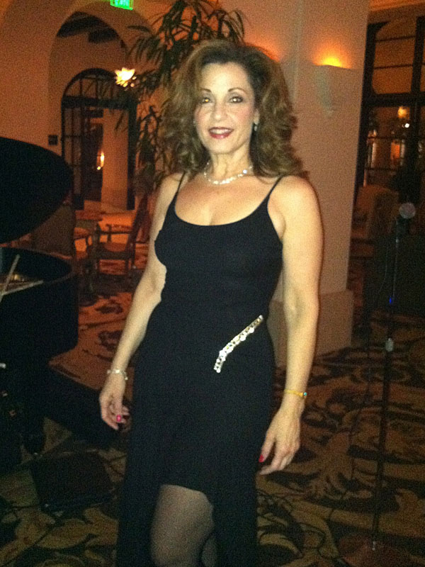 Vocalist Joyce Partise Singing Live